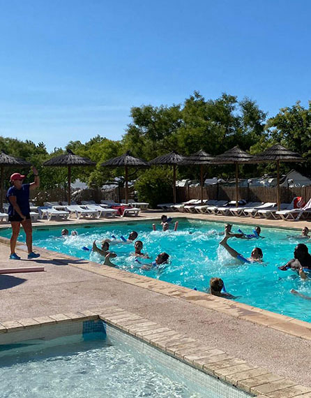 Aktivität Wassergymnastik auf La Gabinelle, Campingplatz in der Nähe von Sérignan