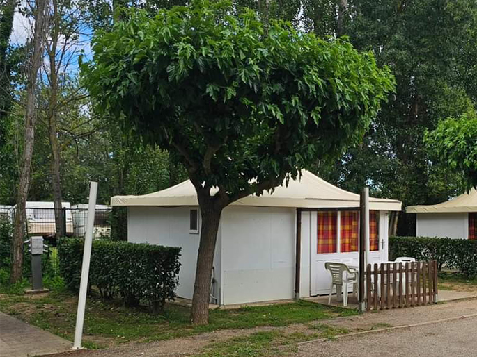 Vermietung von Bengalis in Sauvian auf La Gabinelle, Campingplatz im Hérault